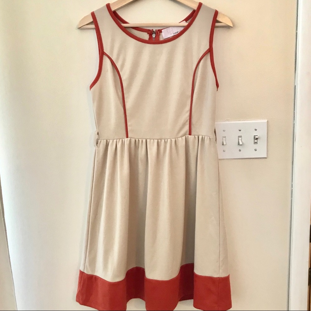 Paperdoll Fall Dress - Picture 7 of 8